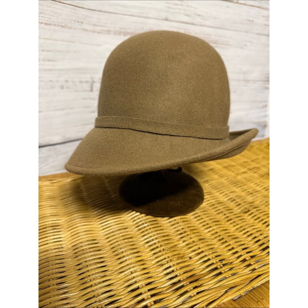 Wool Felt Cloche Hat Camel - Picture 2 of 5